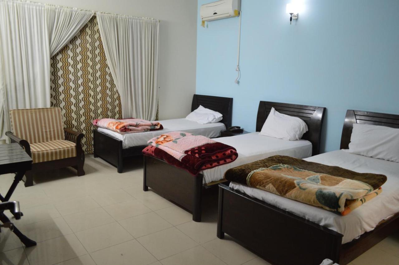 Tourist Hub Islamabad Bed and Breakfast Eksteriør billede