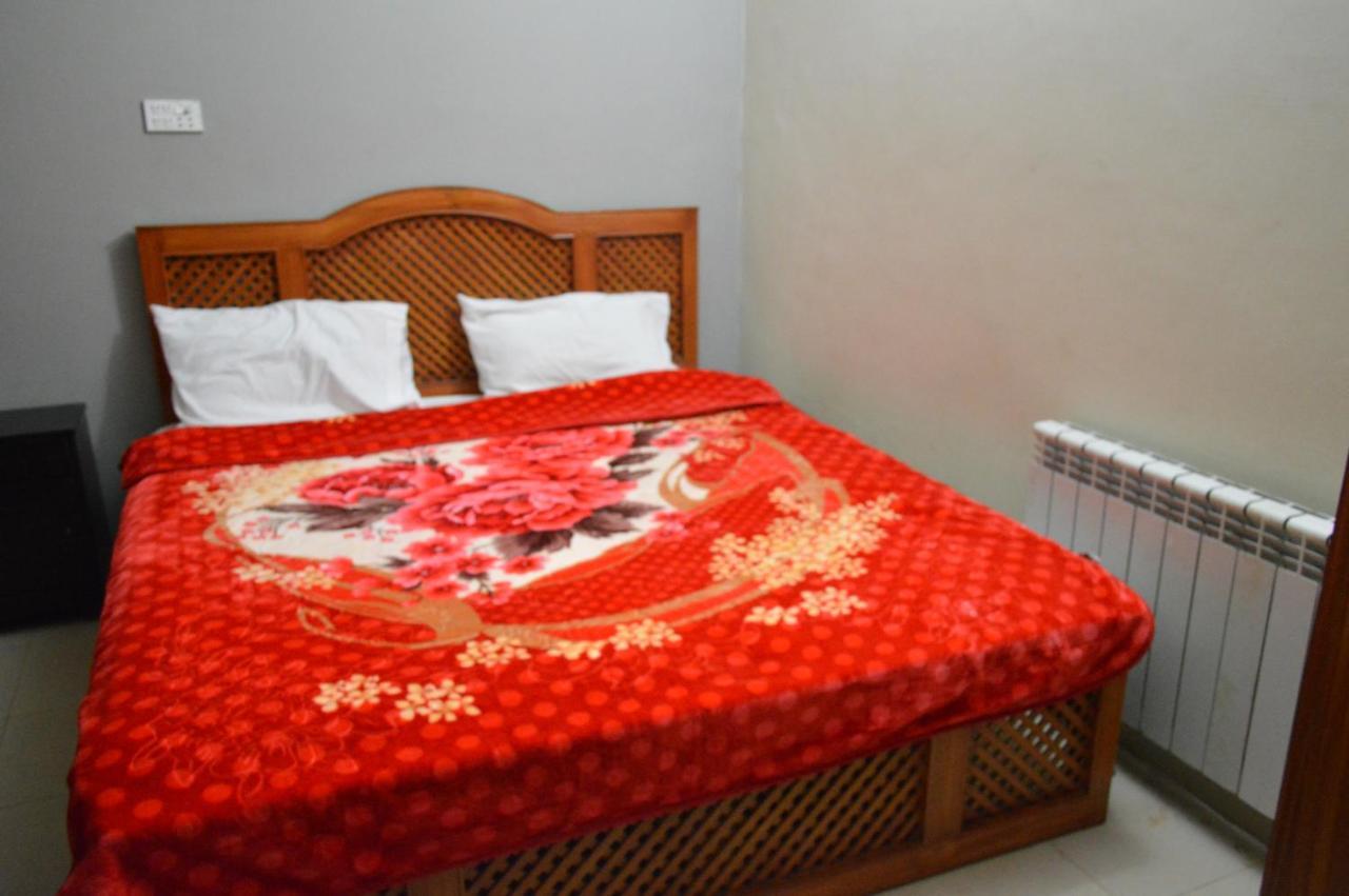 Tourist Hub Islamabad Bed and Breakfast Eksteriør billede