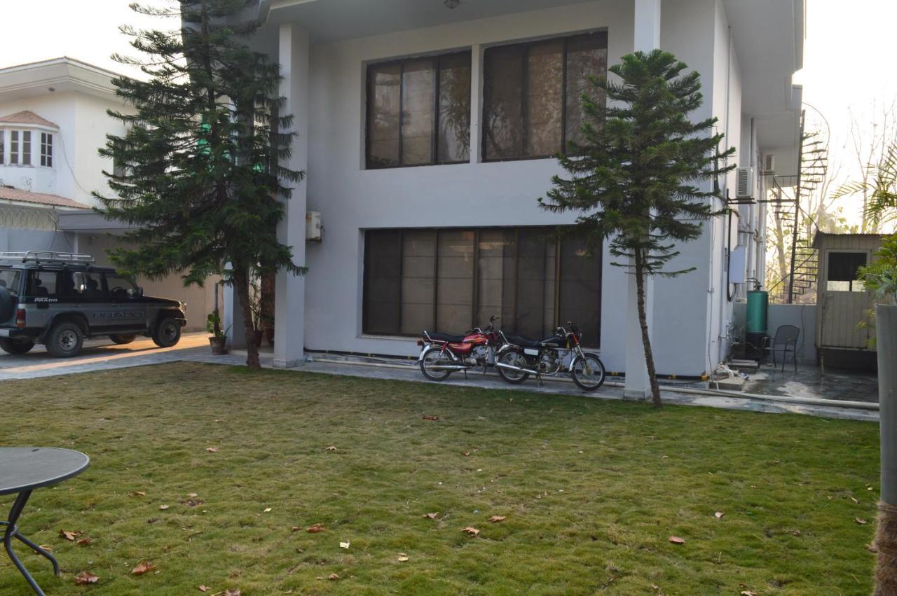 Tourist Hub Islamabad Bed and Breakfast Eksteriør billede
